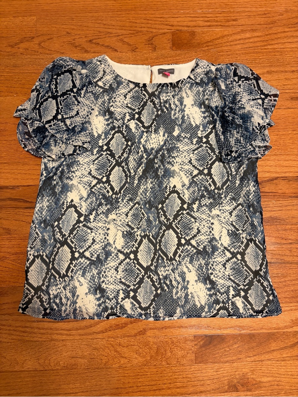 Vince Camuto | Blue Snake Print Blouse size M